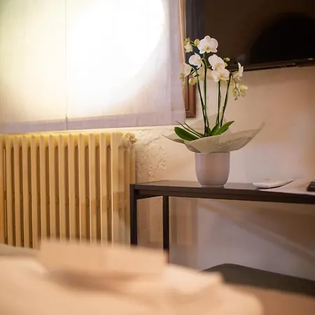 Alojamento de Acomodação e Pequeno-almoço Villachiara 3*